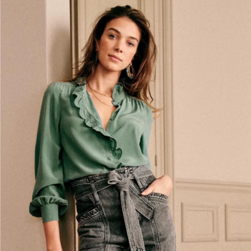Sesame Chloe shirt in sage size 32